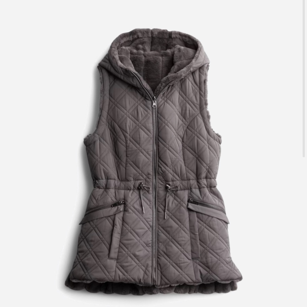 Stitch-fix, Mo-Ka Lilia reversible puffer jacket.